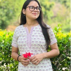LILAC LITTLE MOTIFS LONG STRAIGHT KURTI