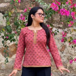 DARK PEACH LITTLE MOTIFS SUPER SHORT STRAIGHT KURTI 