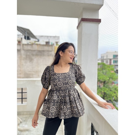 CHERRY PINK FLORAL ROSE TOP