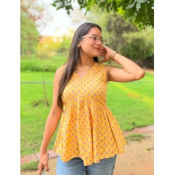 YELLOW SMALL FLOWER MOTIF CLAIRE TOP